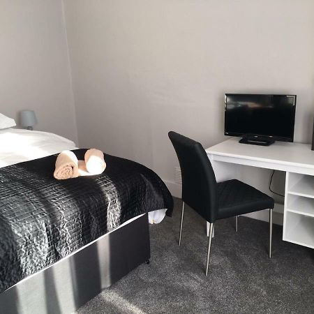 Vila @33 Fab Townhouse Holyhead Exteriér fotografie